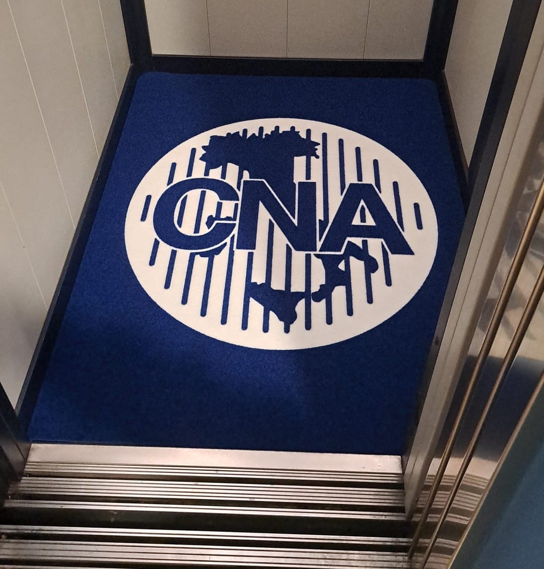 Zerbini Personalizzati Artigianali con logo Zerbini Personalizzati con Logo Intarsiato, zerbini personalizzati