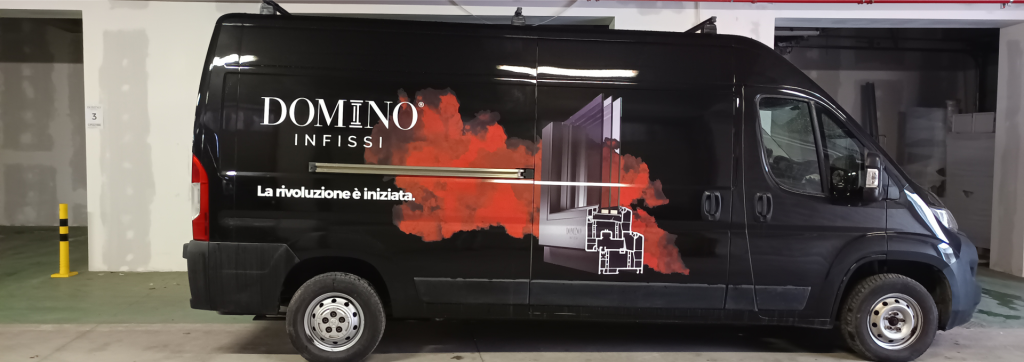 Cambio colore furgone azienda Domino
