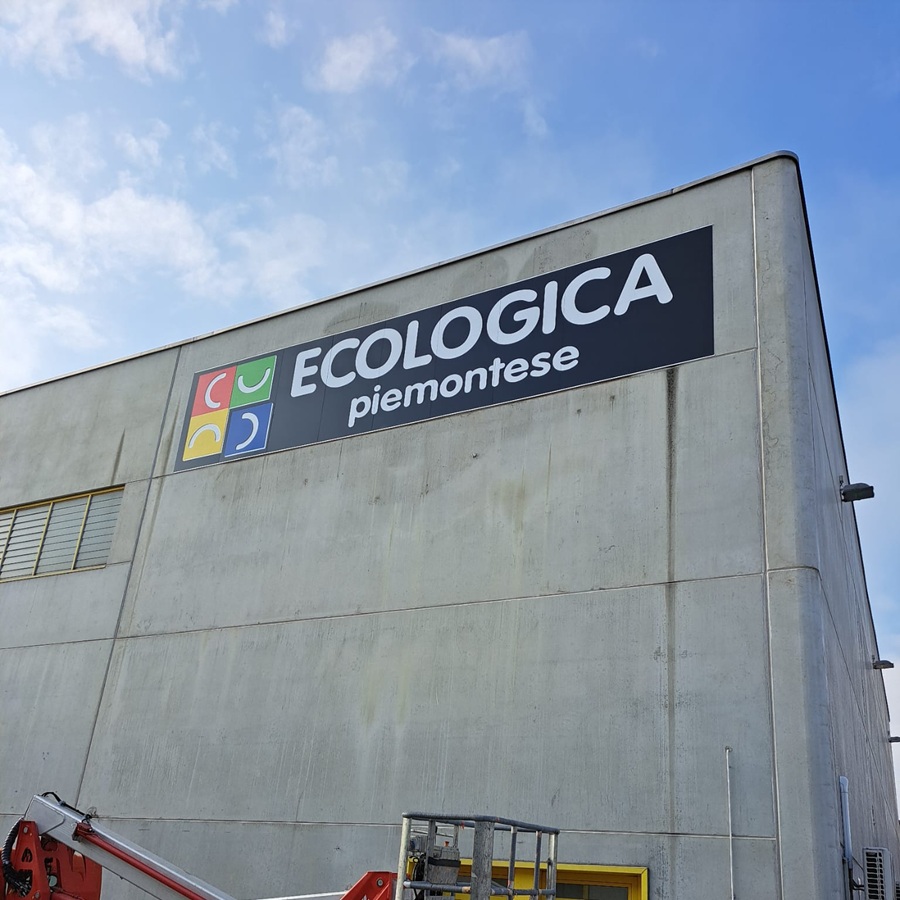 Insegne personalizzate Torino e online